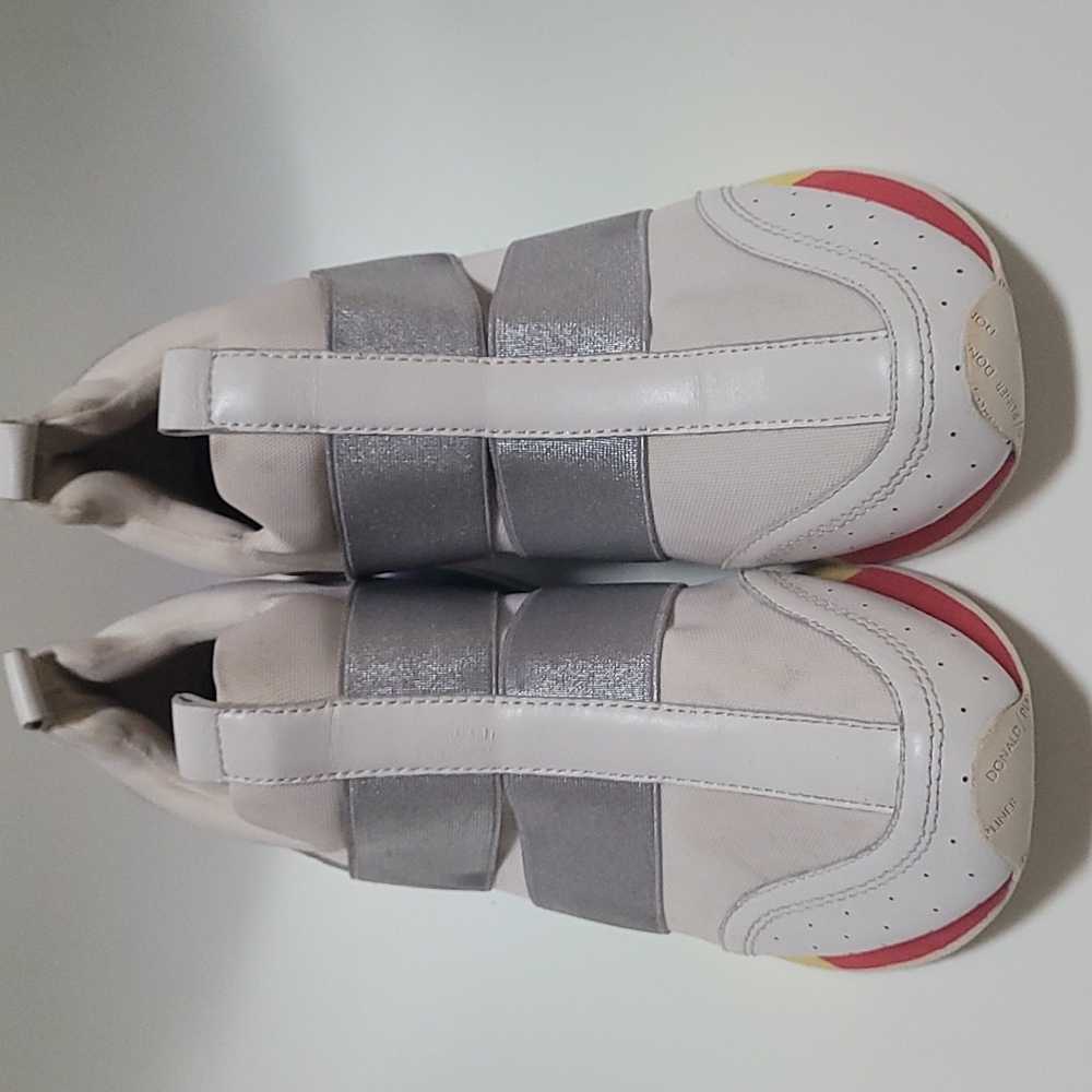 Donald Pliner 🌈 sneakers